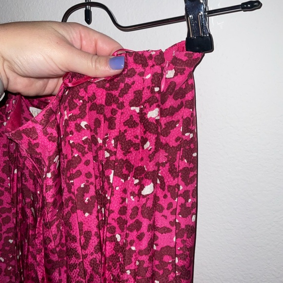 Marie Oliver Edie Midi Skirt Hot Pink / Barbie Pink / Cheetah Print - Picture 5 of 8